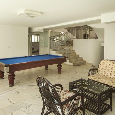 Parador Suite Hotel 阿拉尼亚 外观 照片