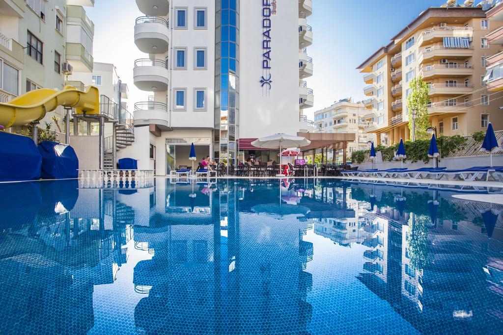 Parador Suite Hotel 阿拉尼亚 外观 照片