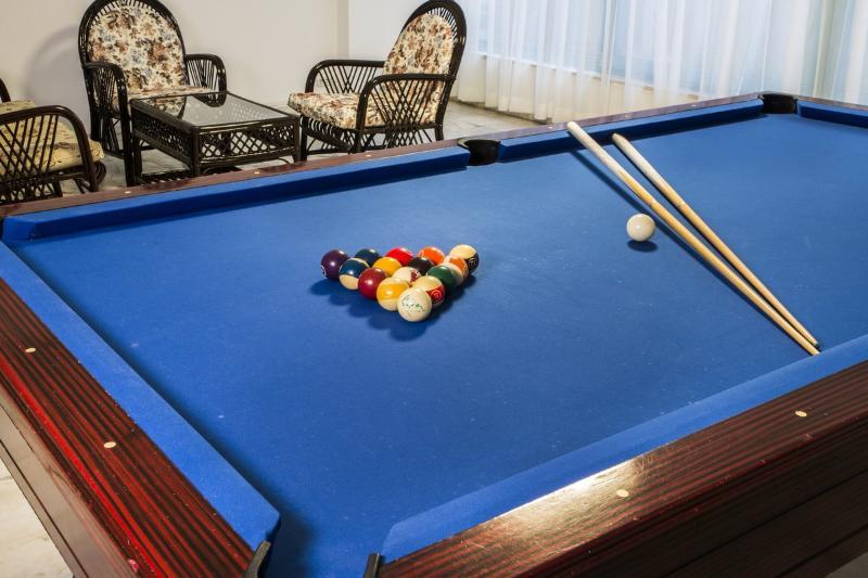 Parador Suite Hotel 阿拉尼亚 外观 照片